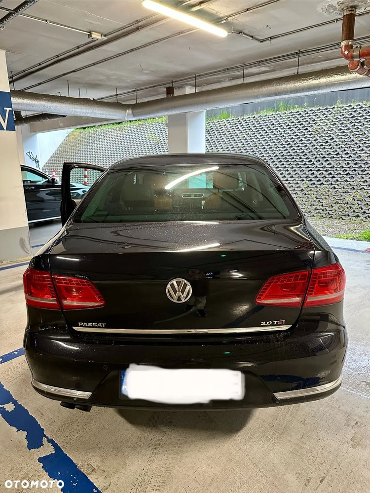 Volkswagen Passat 2.0 TSI Highline DSG - 11
