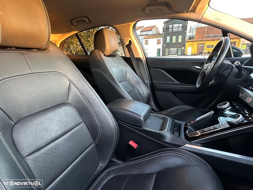 Jaguar I-Pace EV400 AWD SE - 35