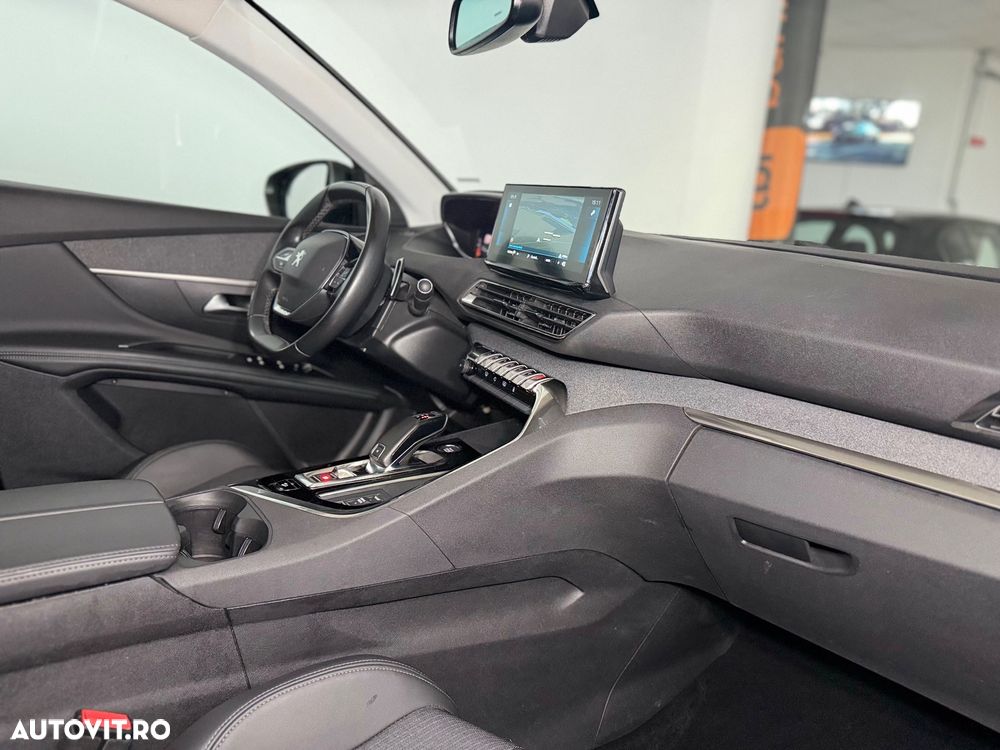 Peugeot 3008 BlueHDi 130 Stop & Start EAT8 Allure Pack - 14