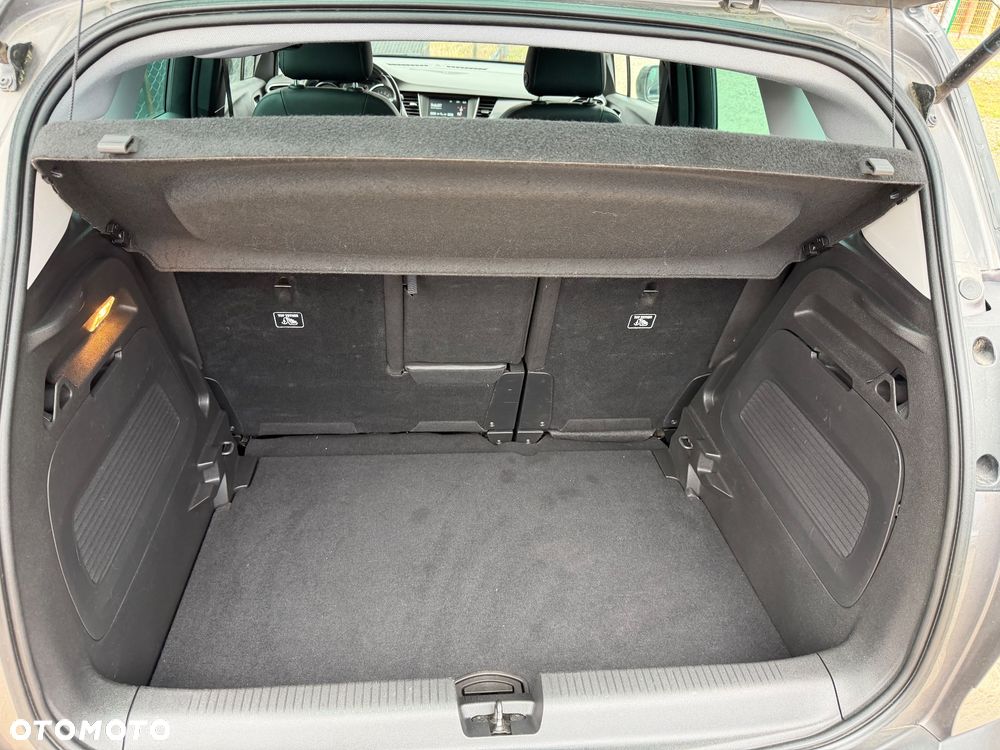 Opel Crossland X - 36
