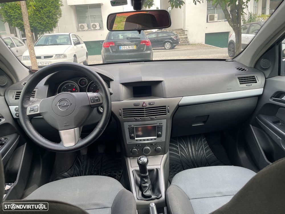 Opel Astra - 8