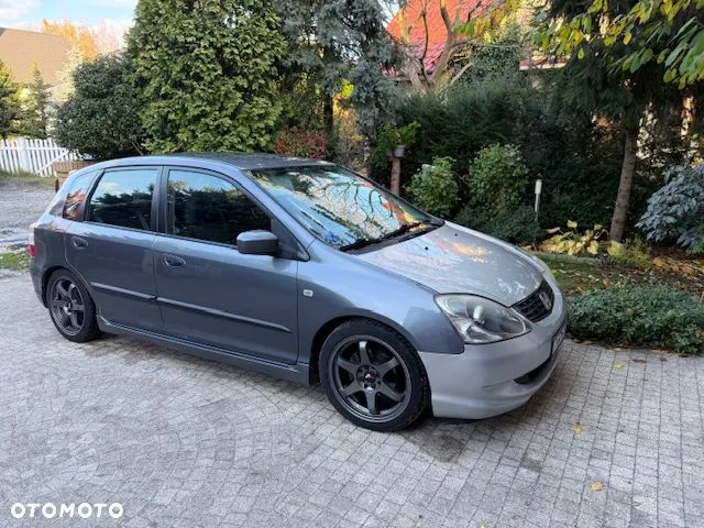 Honda Civic 1.4i LS - 2