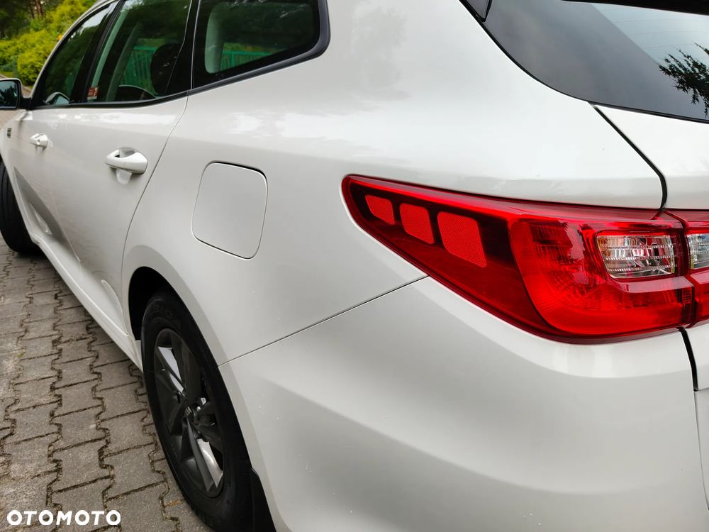 Kia Optima 1.6 CRDI SCR M - 21