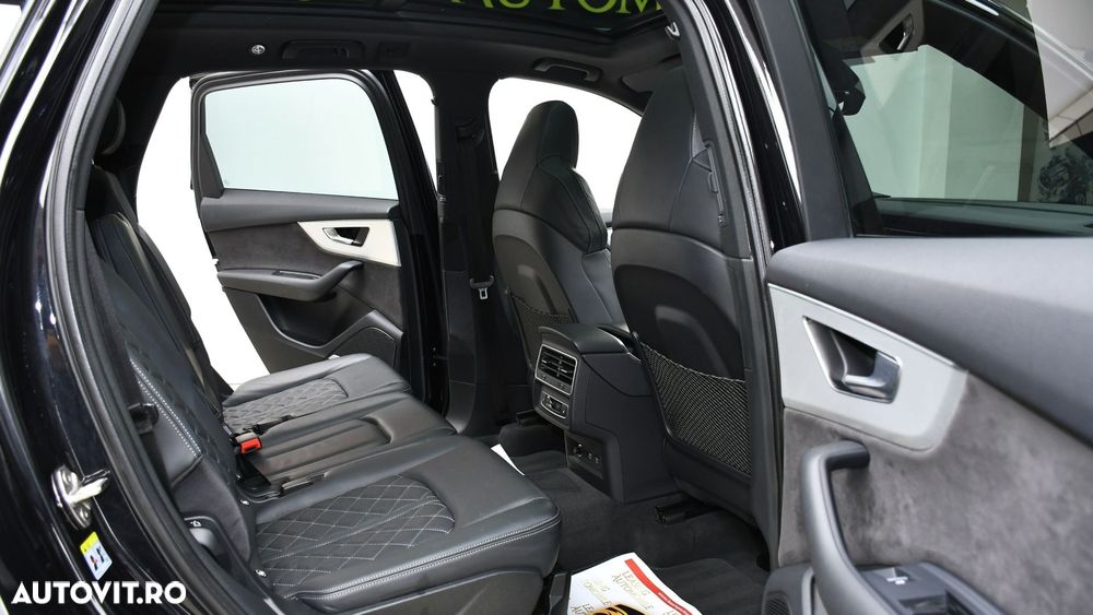 Audi Q7 55 TFSI e quattro tiptronic S line - 9