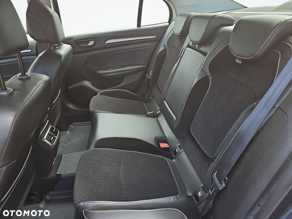 Renault Megane 1.5 Blue dCi Intens EDC - 17