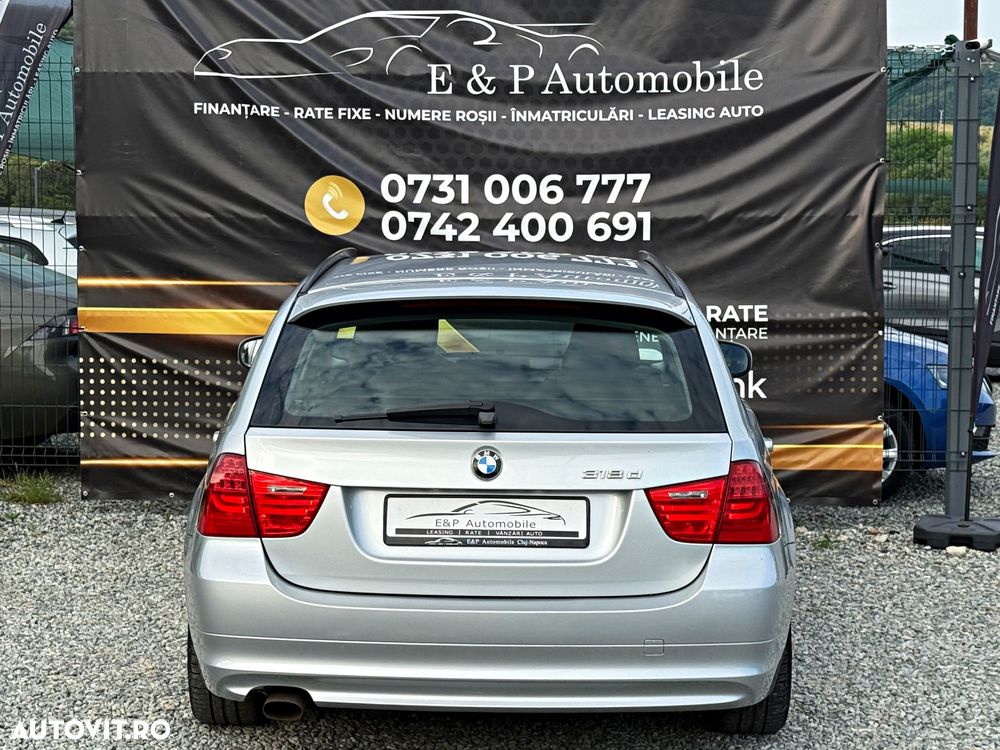 BMW Seria 3 318d DPF Touring - 12