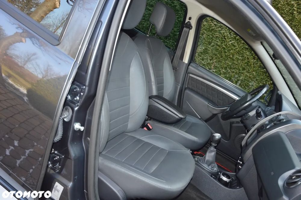 Dacia Duster 1.2 TCe Prestige - 16