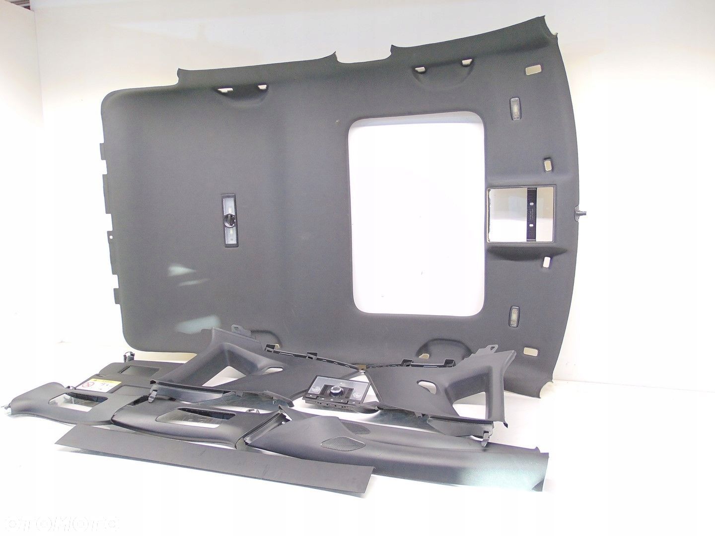PODSUFITKA VW POLO 6R 6C GTI CZARNA SZYBERDACH KPL 5D - 1