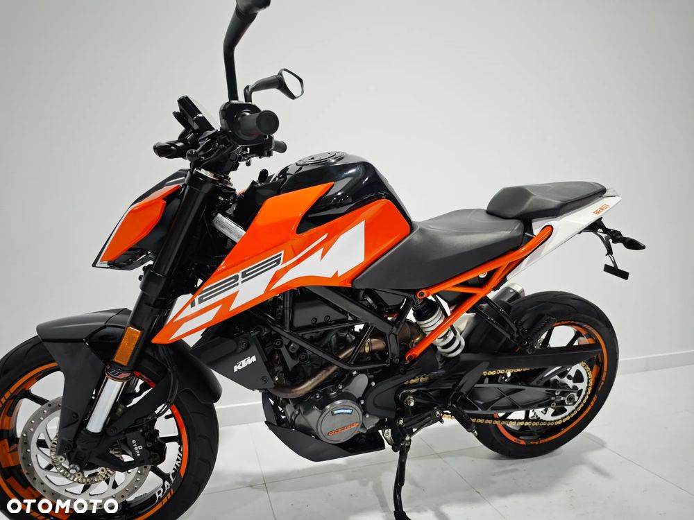 KTM Duke - 13
