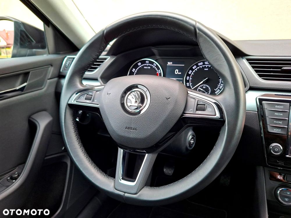 Skoda Superb 1.8 TSI Ambition - 35