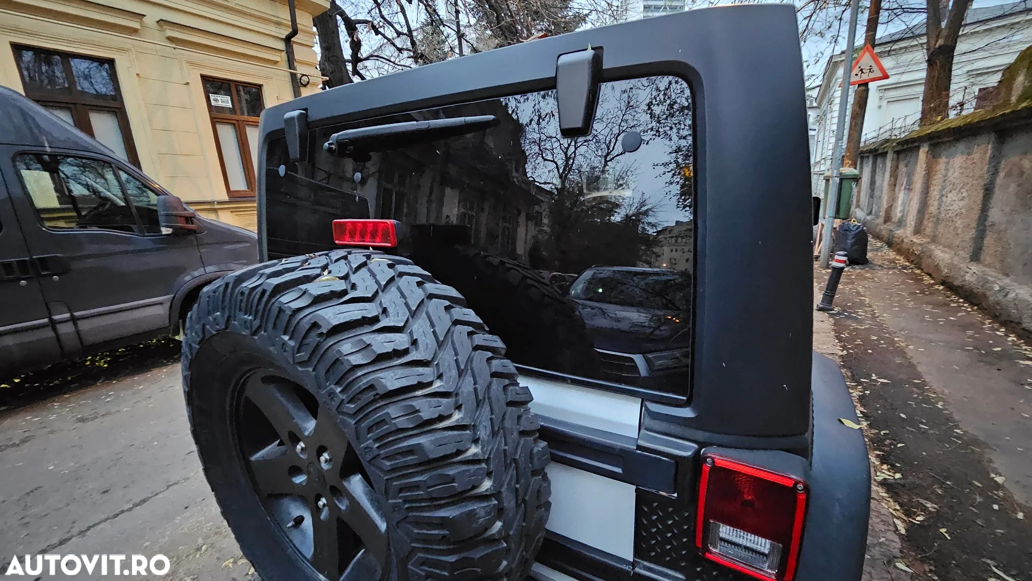 Jeep Wrangler - 15