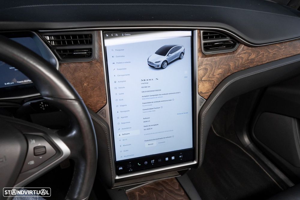 Tesla Model X Long Range - 23