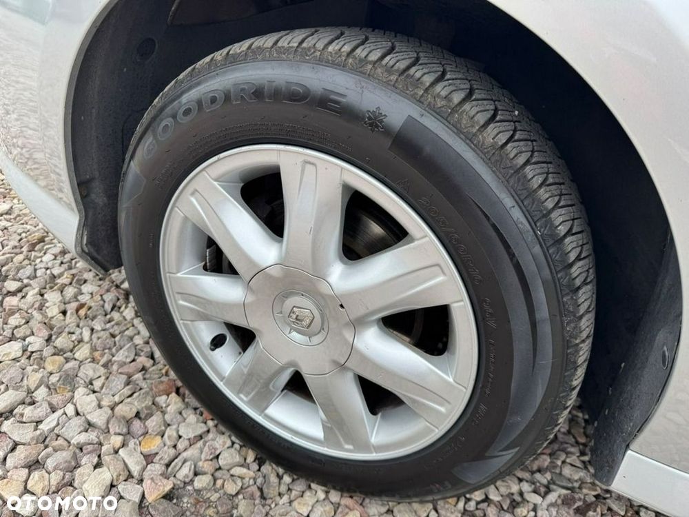 Renault Laguna - 9
