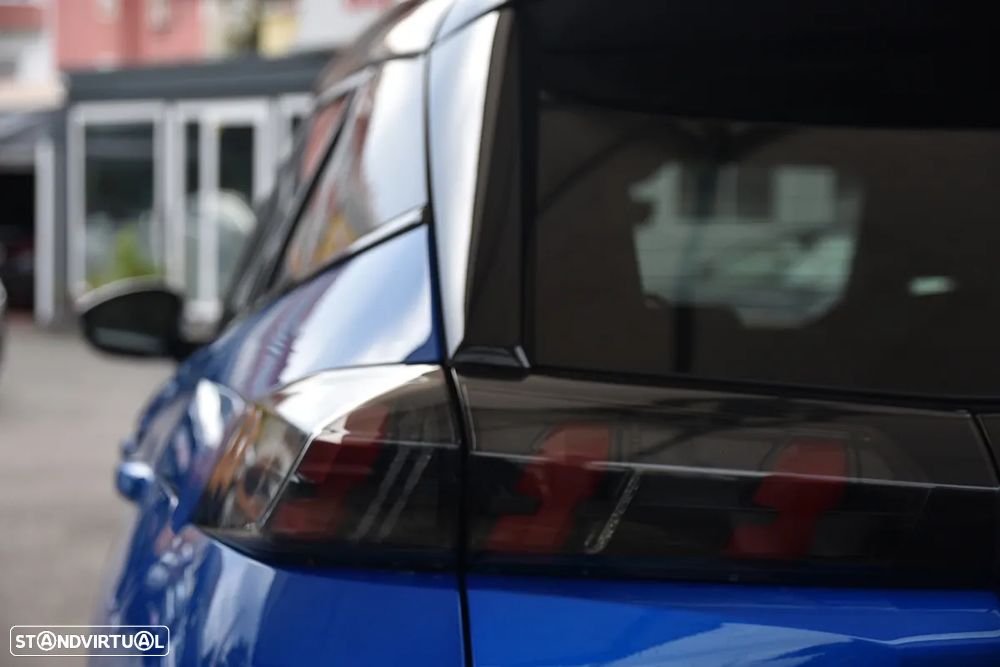 Peugeot e-2008 50 kWh GT Line - 17