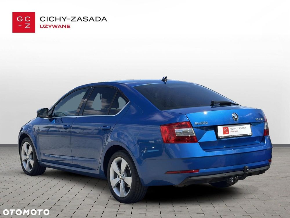 Skoda Octavia 2.0 TDI SCR Style DSG - 4
