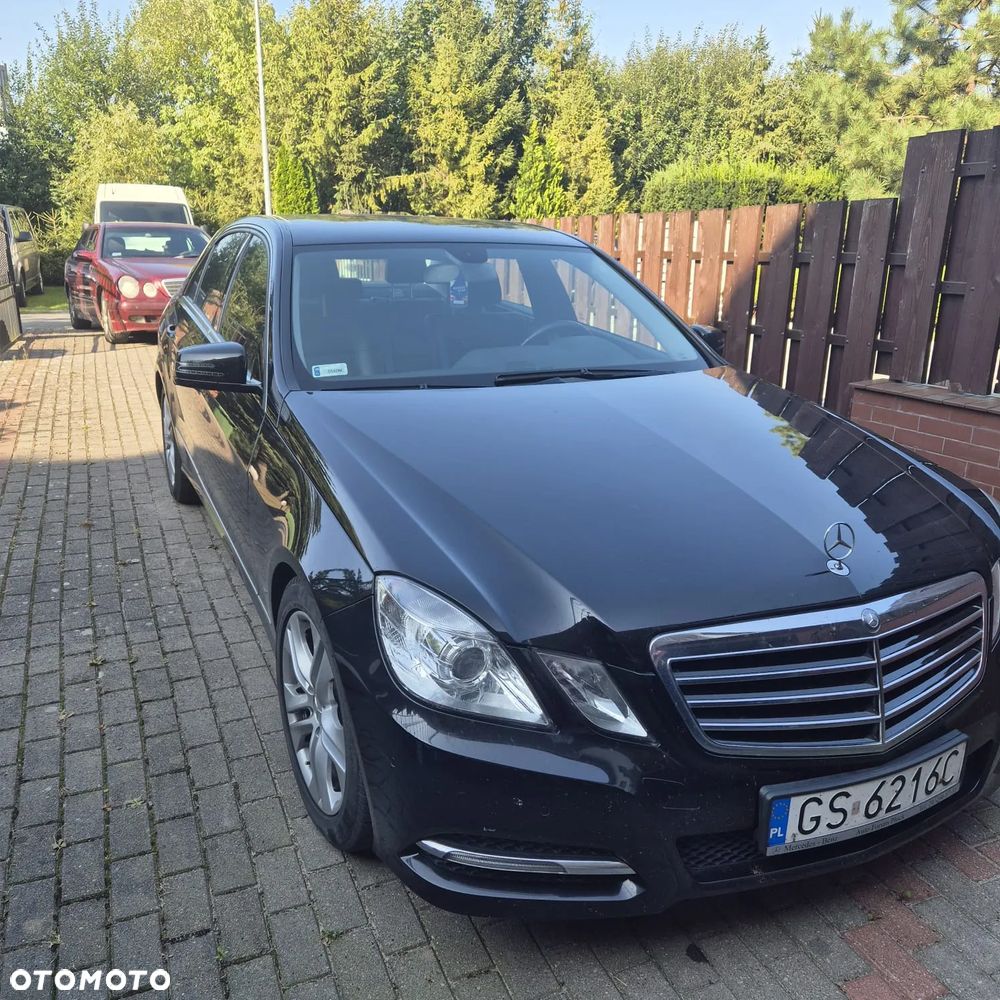 Mercedes-Benz Klasa E 200 NGT BlueEffICIENCY Avantgarde - 18