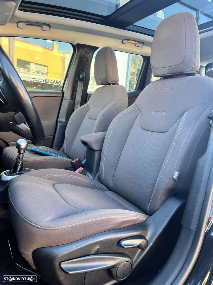 Jeep Renegade 1.6 MJD Night Eagle - 7