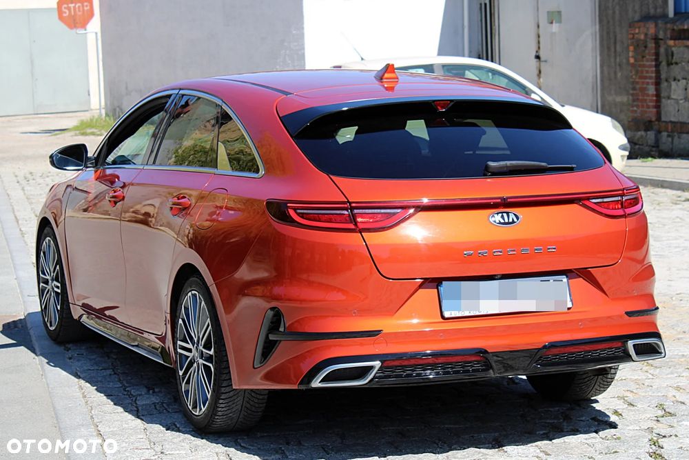 Kia ProCeed - 8