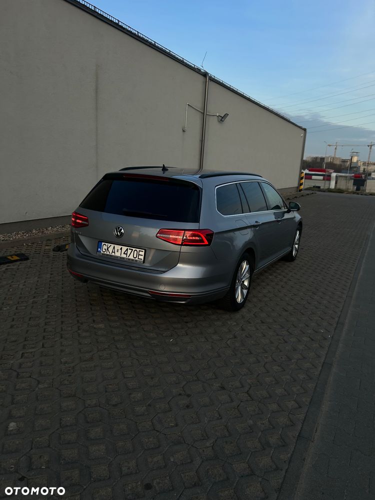 Volkswagen Passat 2.0 TDI SCR DSG Comfortline - 7