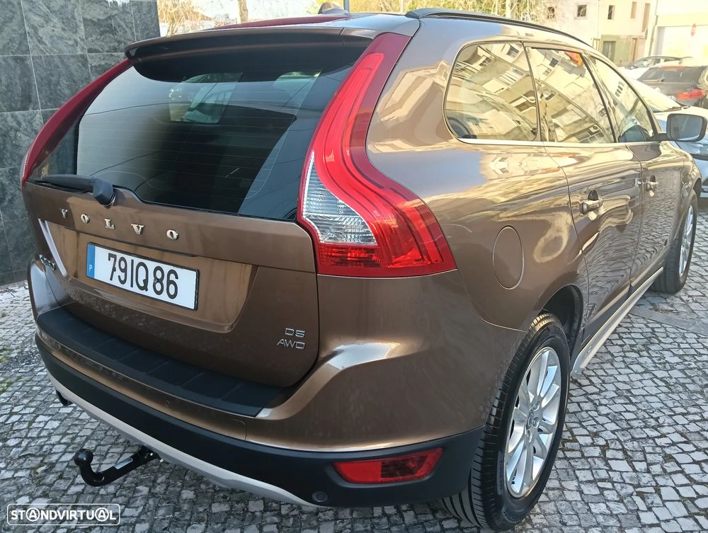 Volvo XC 60 D5 Momentum - 29