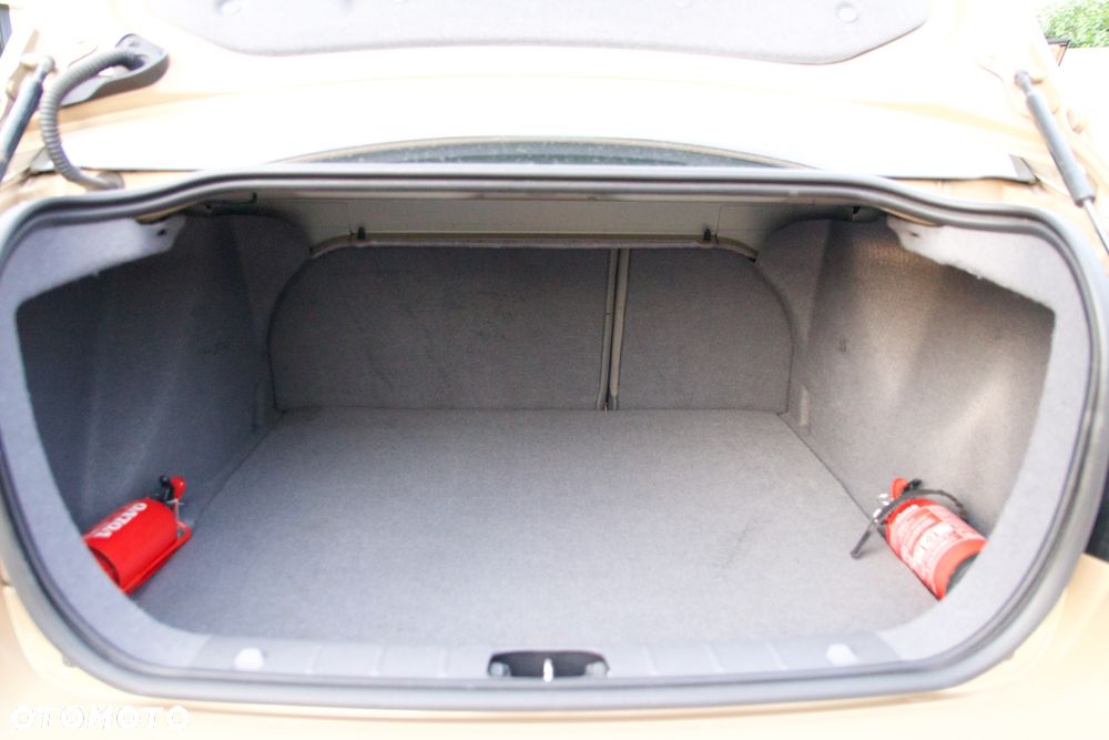 Volvo S40 2.0D Kinetic - 16