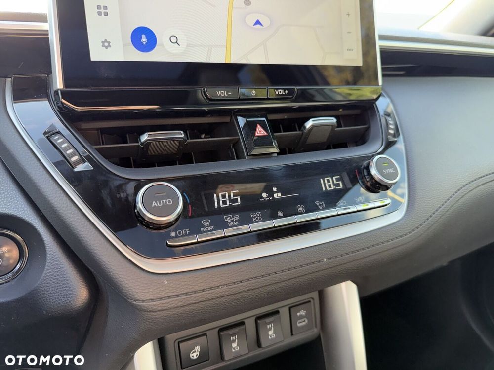Toyota Corolla Cross 2.0 Hybrid Executive - 19