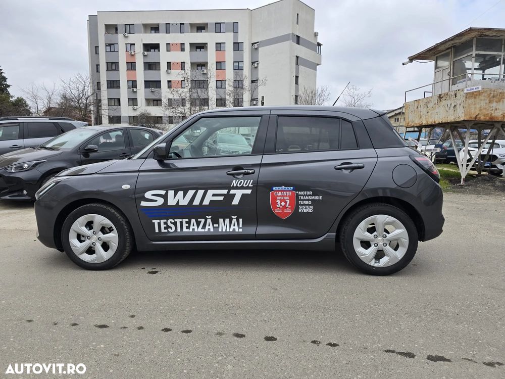 Suzuki Swift - 4