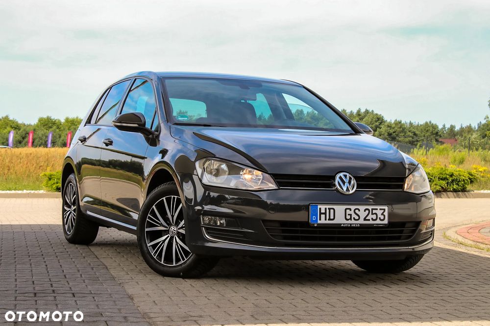 Volkswagen Golf 1.6 TDI BlueMotion Technology Allstar - 13