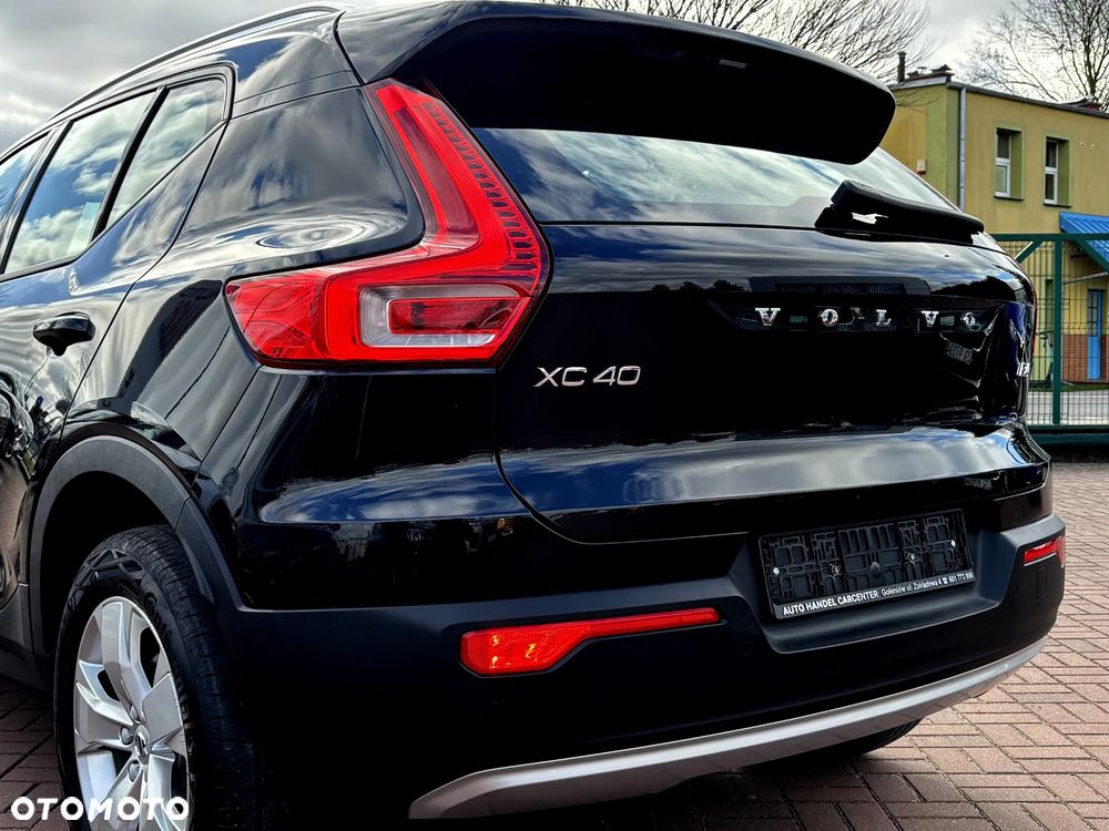Volvo XC 40 B4 B Geartronic Momentum Pro - 10
