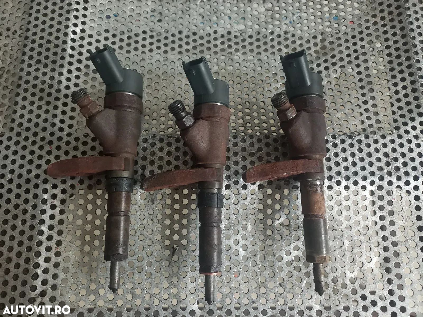 Injectoare Injector Peugeot 307 406 206 Partner Citroen C5 Xsara 2.0 Hdi 2.2 Hdi Motor RHR RHY Fiat - 1