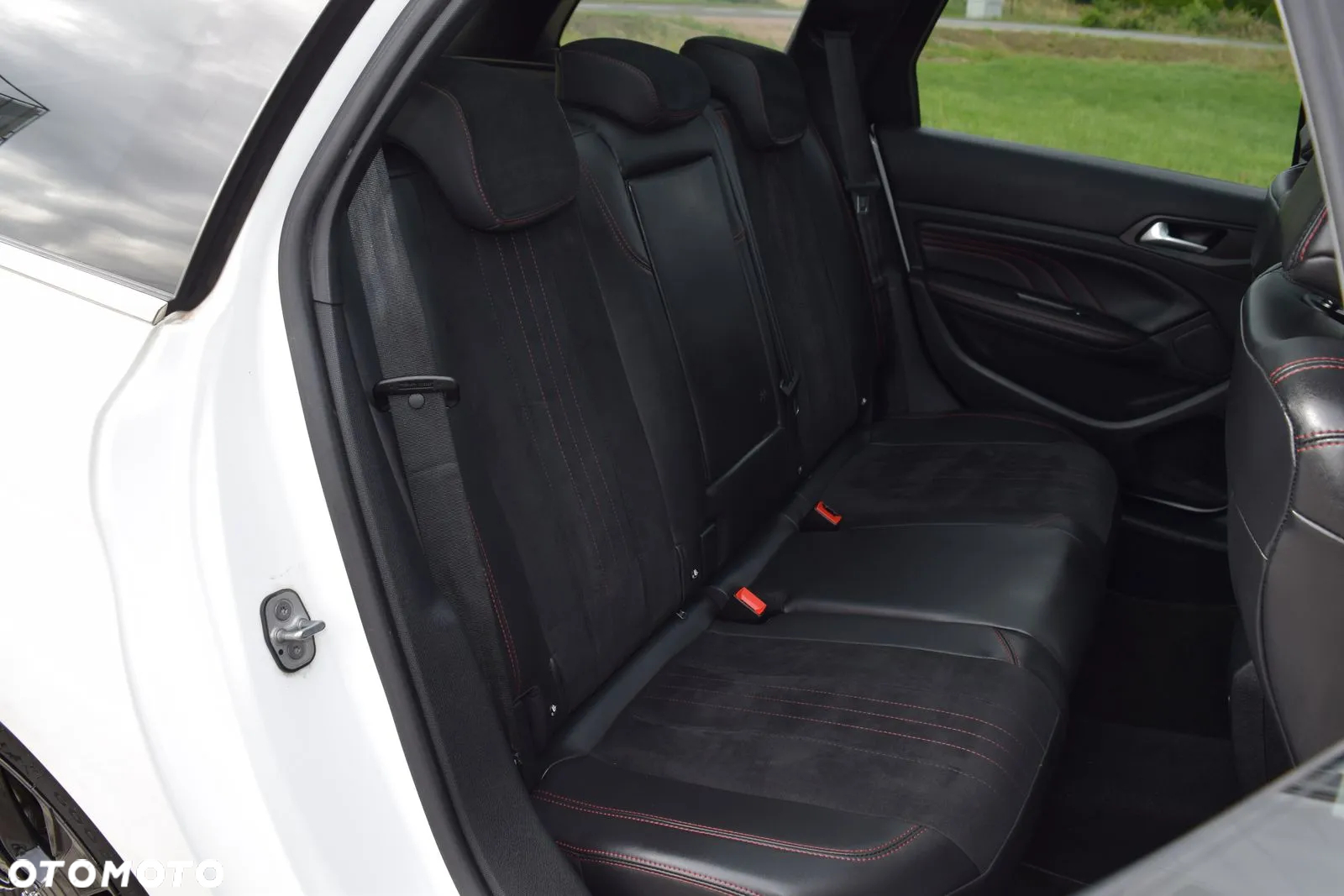 Peugeot 308 SW BlueHDi 180 EAT6 GT - 25