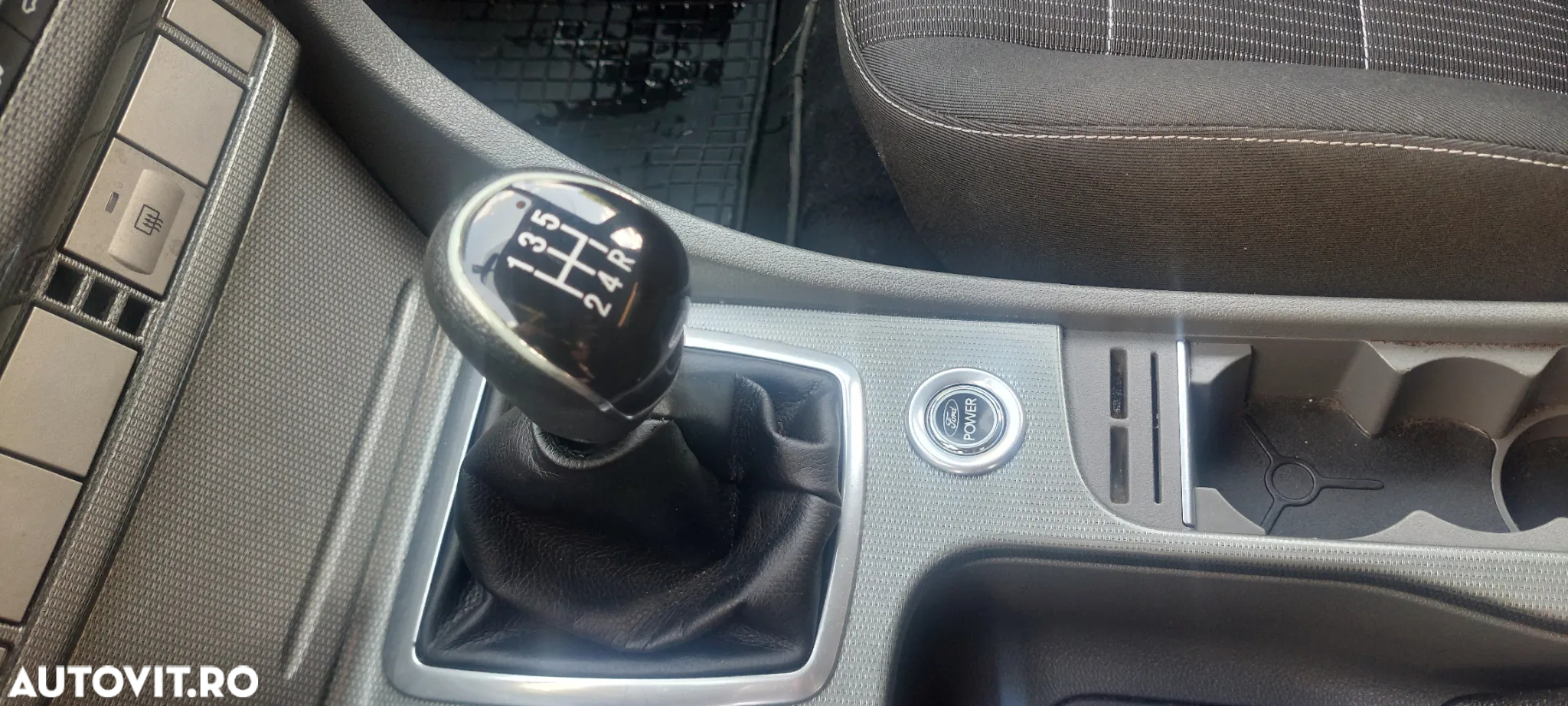 Ford Focus 1.6 TDCi DPF Black Magic - 13