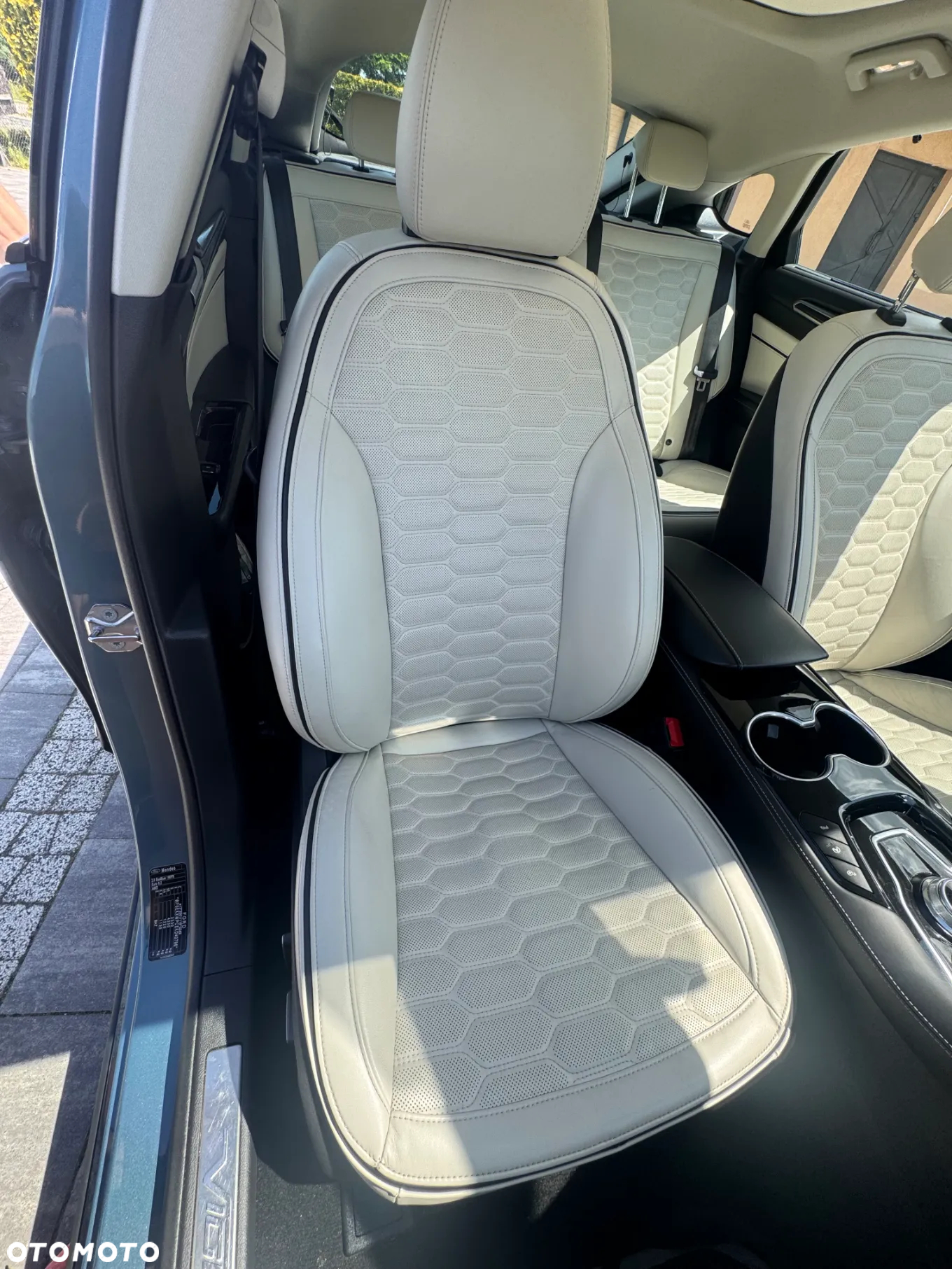 Ford Mondeo 2.0 EcoBlue Vignale AWD - 23