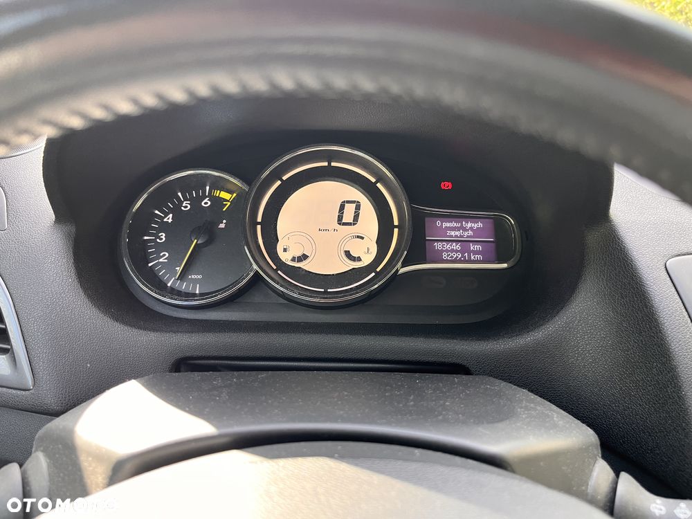Renault Megane ENERGY TCe 130 LIMITED - 16