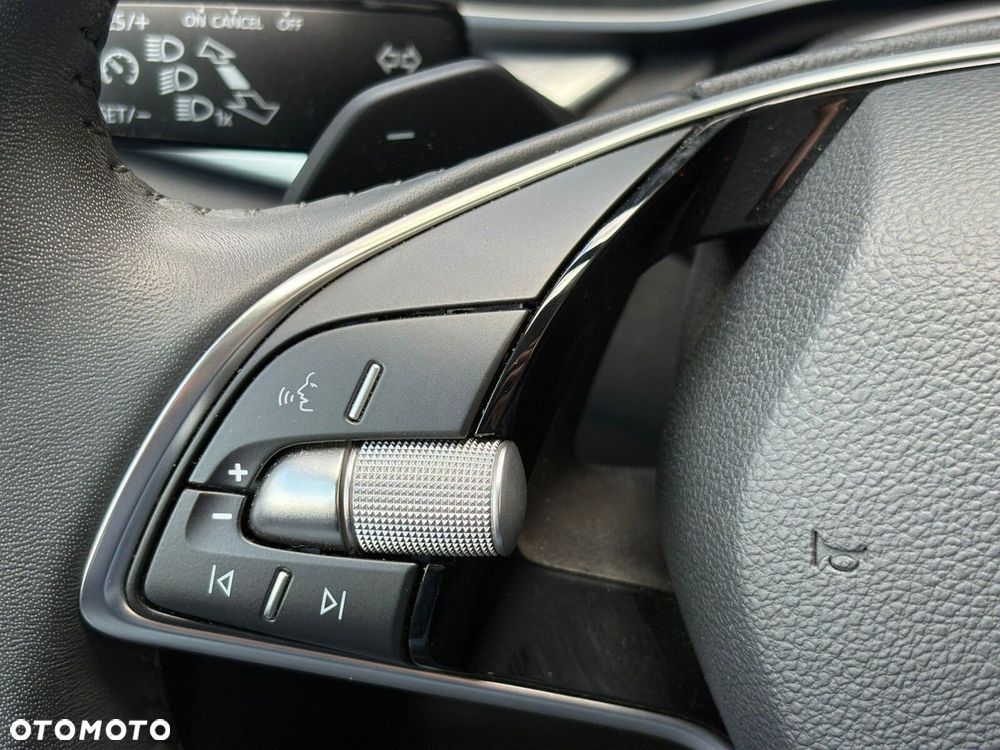 Skoda Octavia 1.5 TSI mHEV Selection DSG - 8