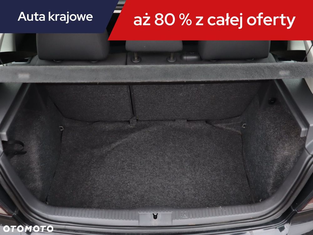 Volkswagen Polo - 16