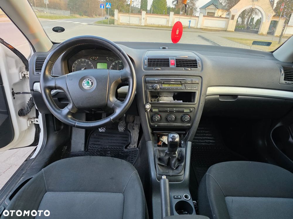 Skoda Octavia 1.9 TDI Ambiente - 6