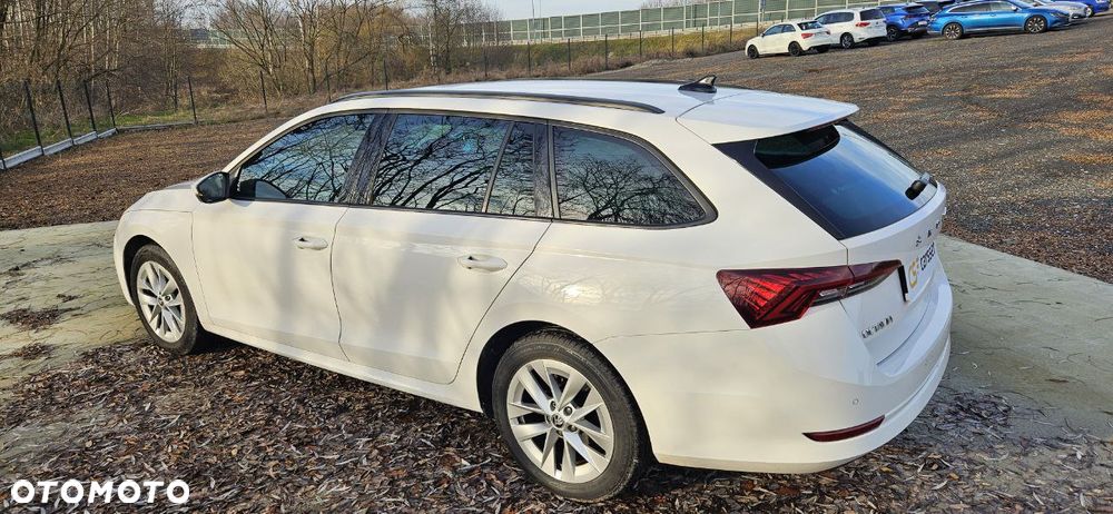 Skoda Octavia 1.5 TSI ACT Ambition - 11