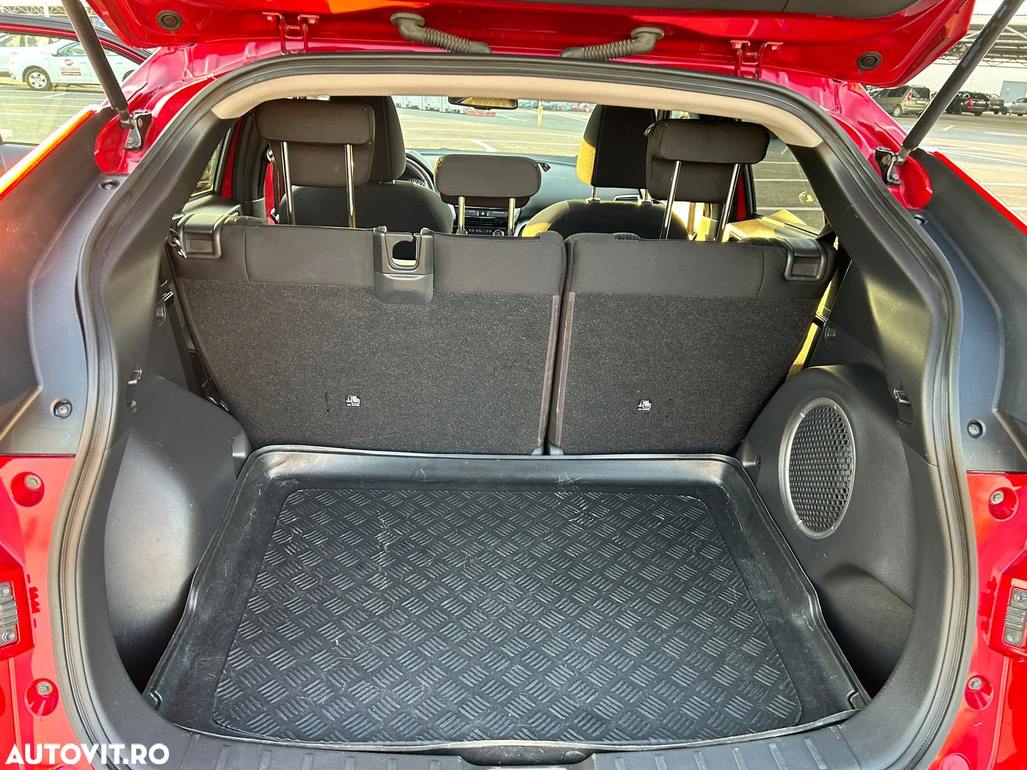 Mitsubishi Eclipse-Cross 1.5-litre 16-valve DOHC MIVEC 4X4 Intense+ Aut. - 9