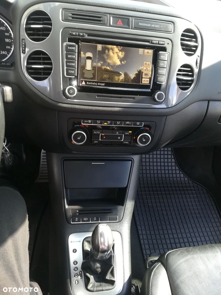 Volkswagen Tiguan 2.0 TDI 4Mot R-Style DSG - 12