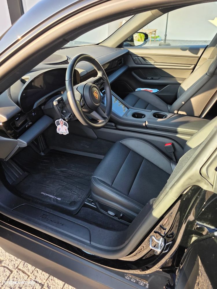 Porsche Taycan Sport Turismo Standard - 8