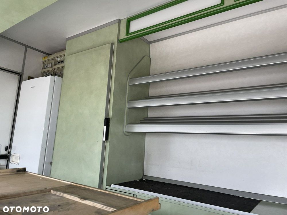 Mercedes-Benz Autosklep Gastronomiczny Warzywniak food truck foodtruck sklep W-zasi - 15