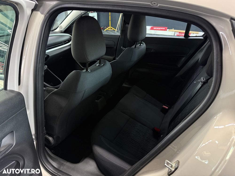 Fiat 600 1.2 AT6 MHEV - 8