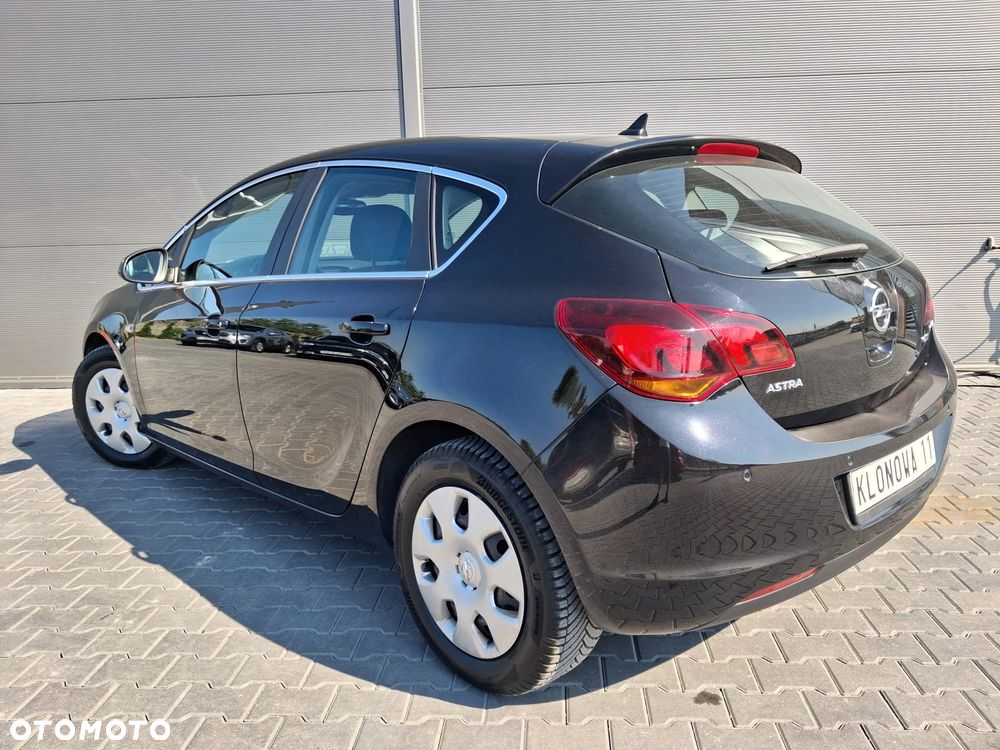 Opel Astra 1.7 CDTI Enjoy - 7