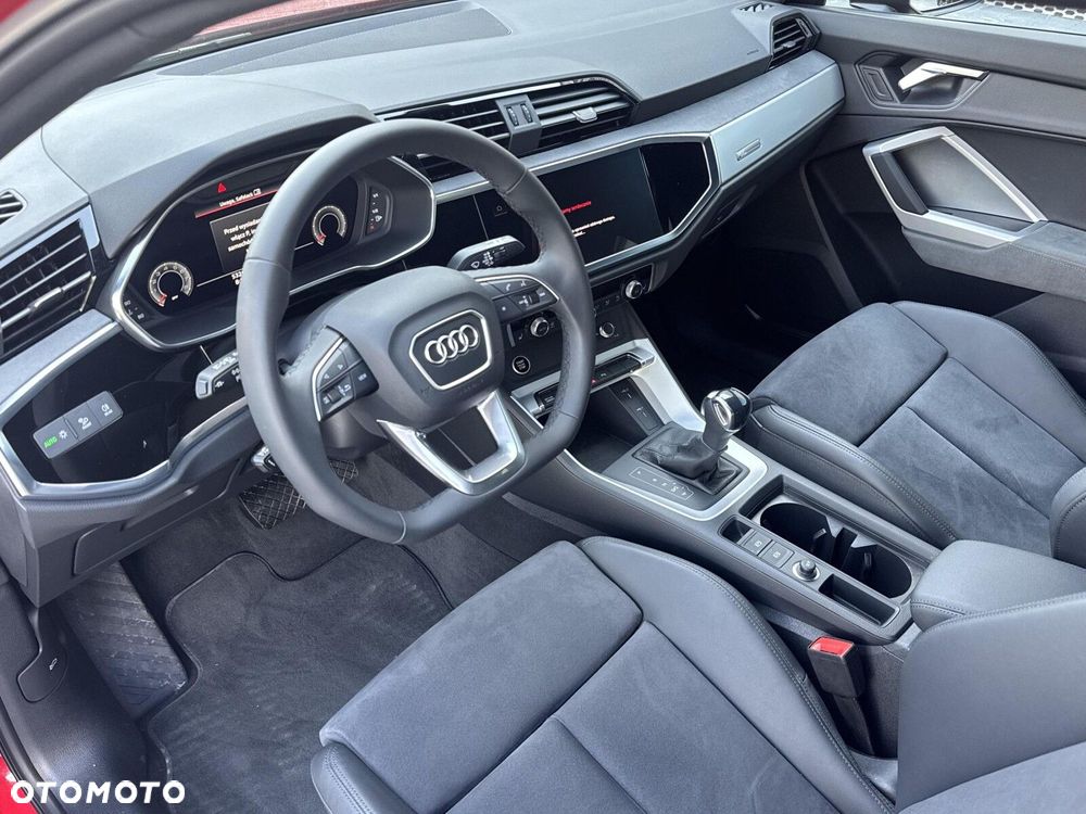 Audi Q3 Sportback - 9