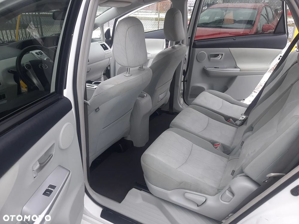 Toyota Prius+ (Hybrid) Executive - 18