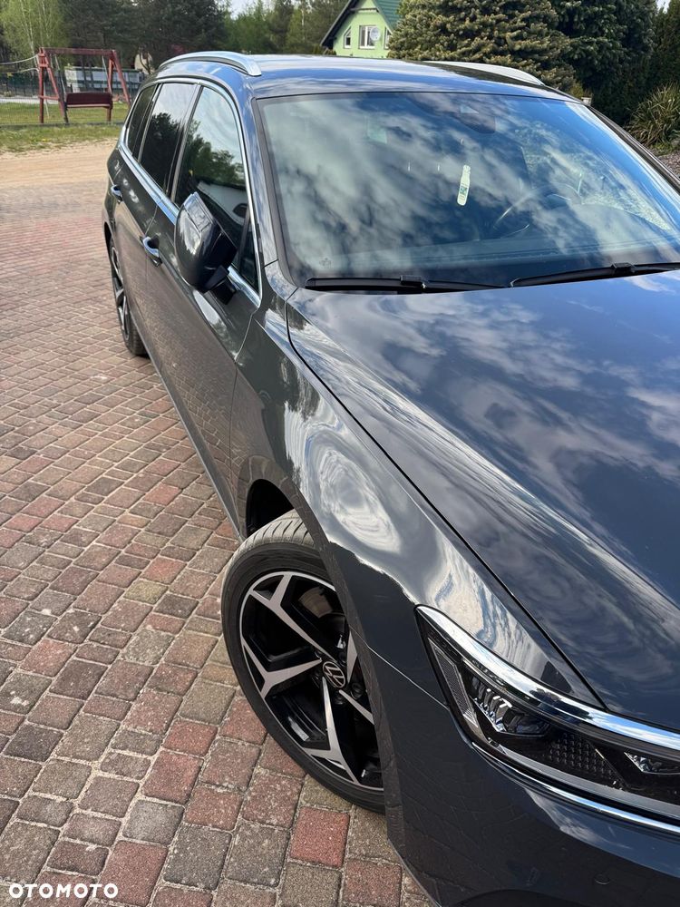 Volkswagen Passat - 9