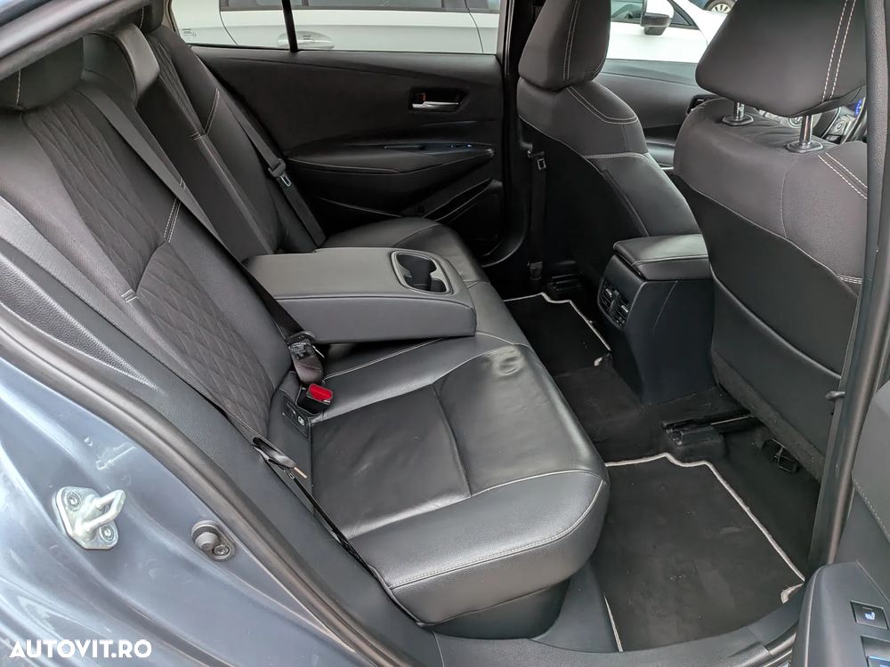 Toyota Corolla Sedan 1.8 HSD Exclusive - 20