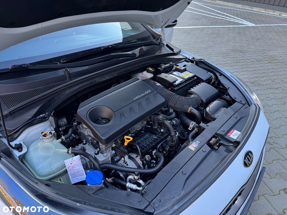 Kia Ceed 1.4 T-GDI DCT OPF GT Line - 23