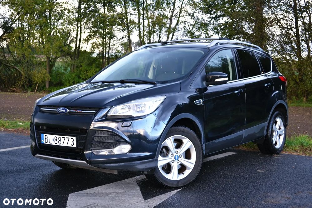 Ford Kuga 1.6 EcoBoost 2x4 Trend - 4